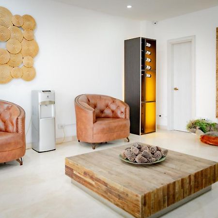 Hotel Madeiro Medellín Zewnętrze zdjęcie
