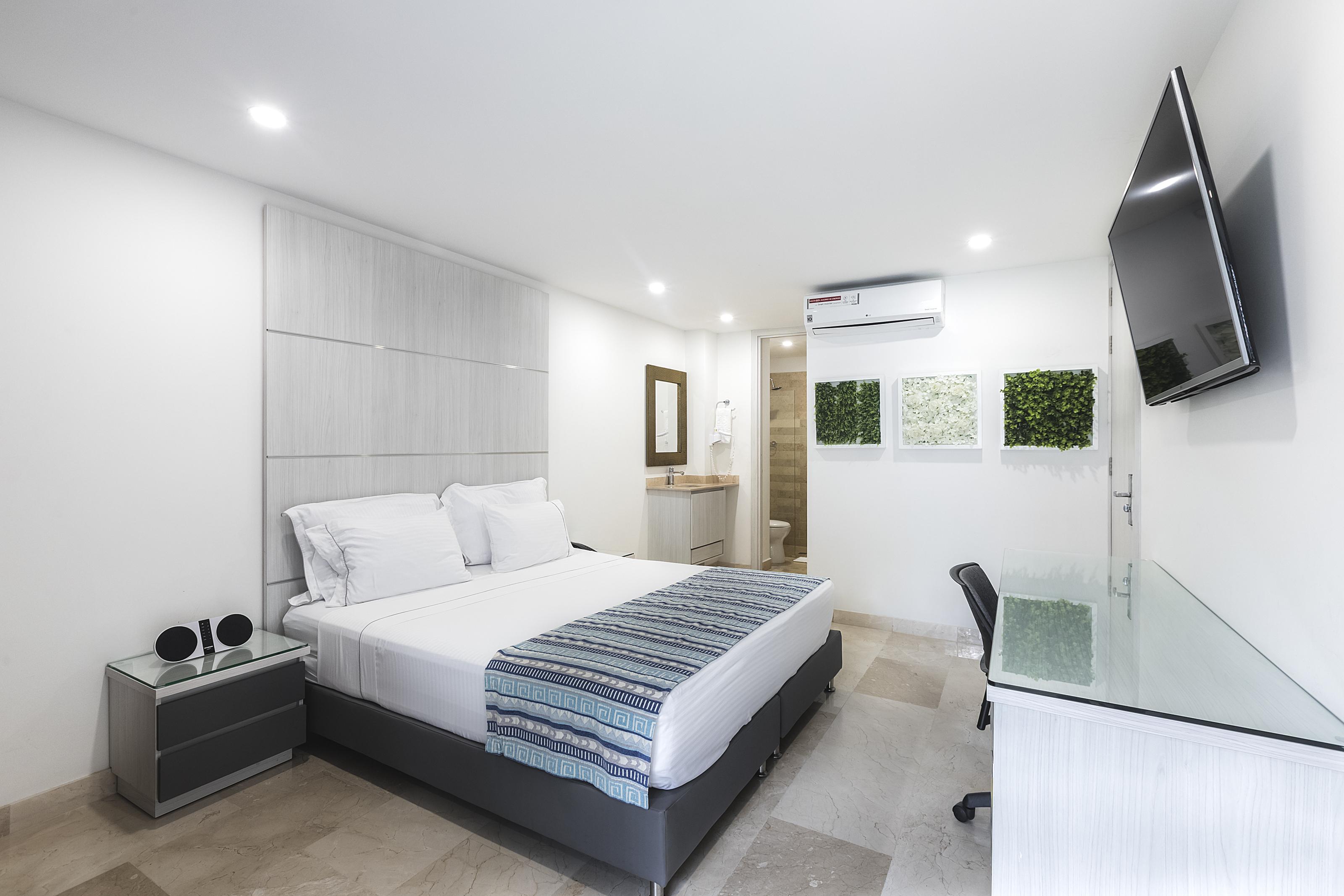 Hotel Madeiro Medellín Zewnętrze zdjęcie