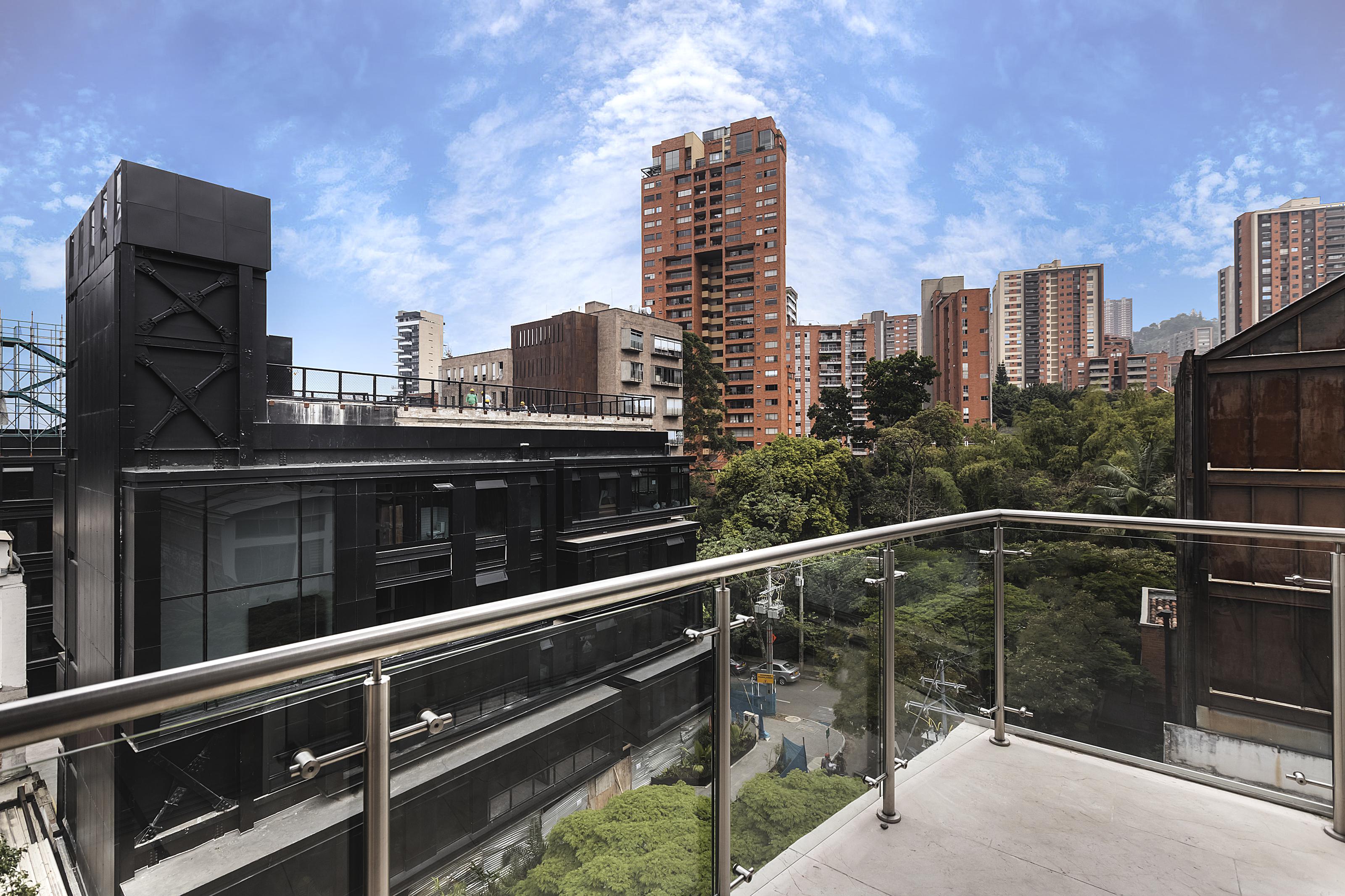 Hotel Madeiro Medellín Zewnętrze zdjęcie
