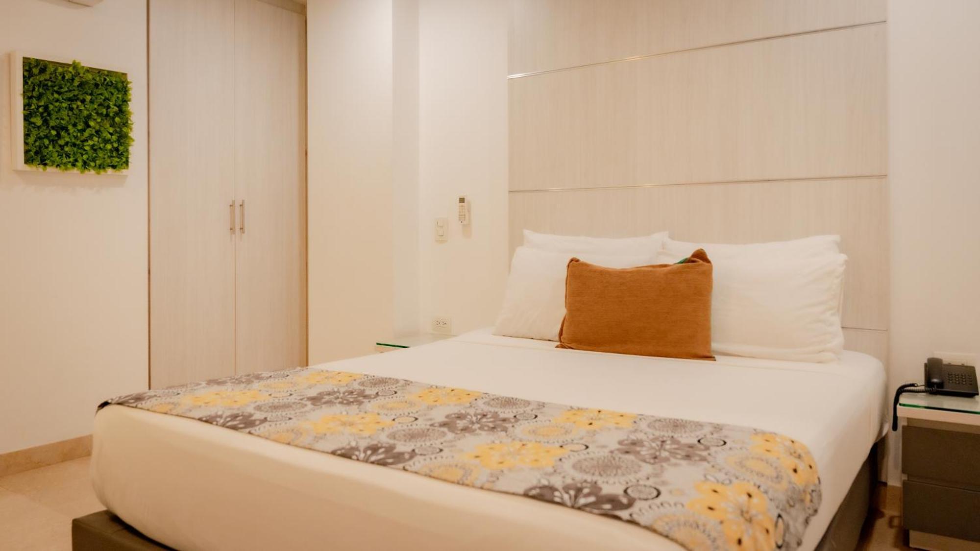 Hotel Madeiro Medellín Zewnętrze zdjęcie