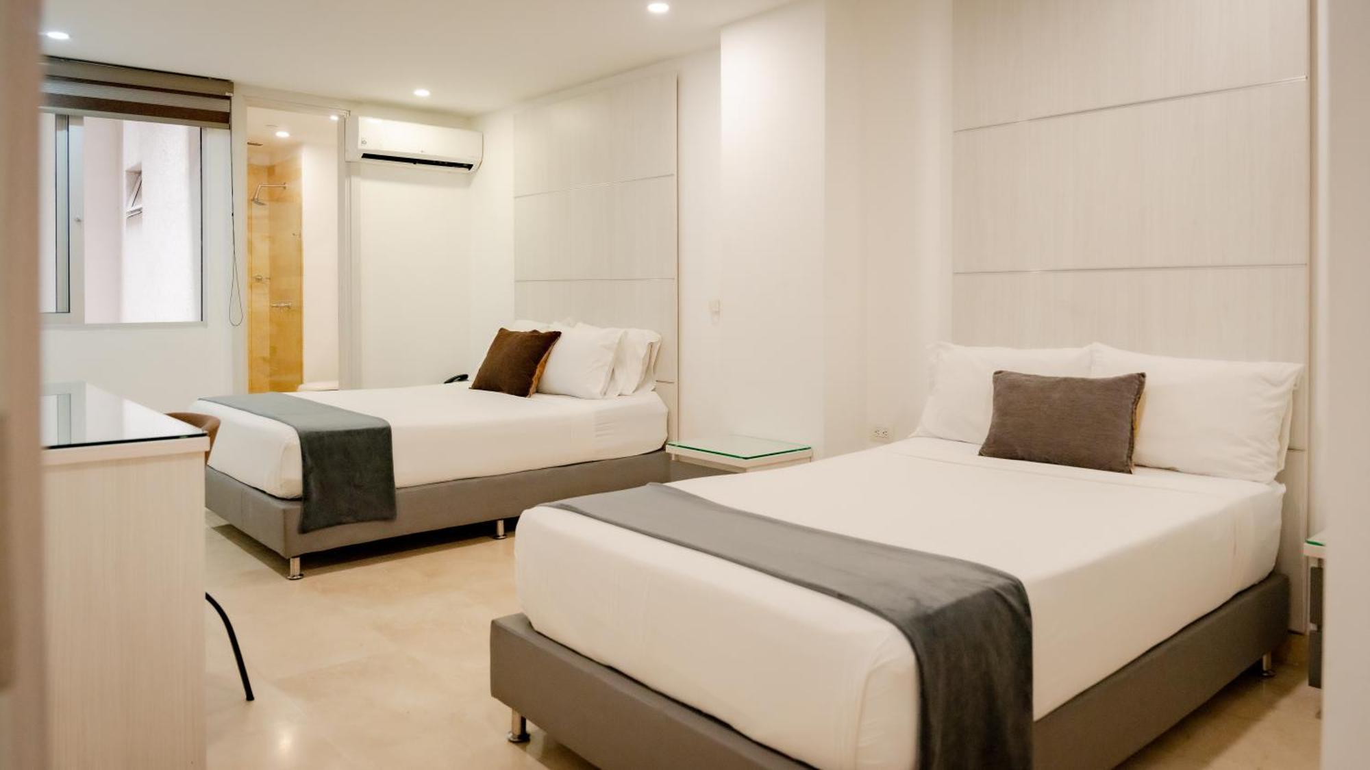 Hotel Madeiro Medellín Zewnętrze zdjęcie