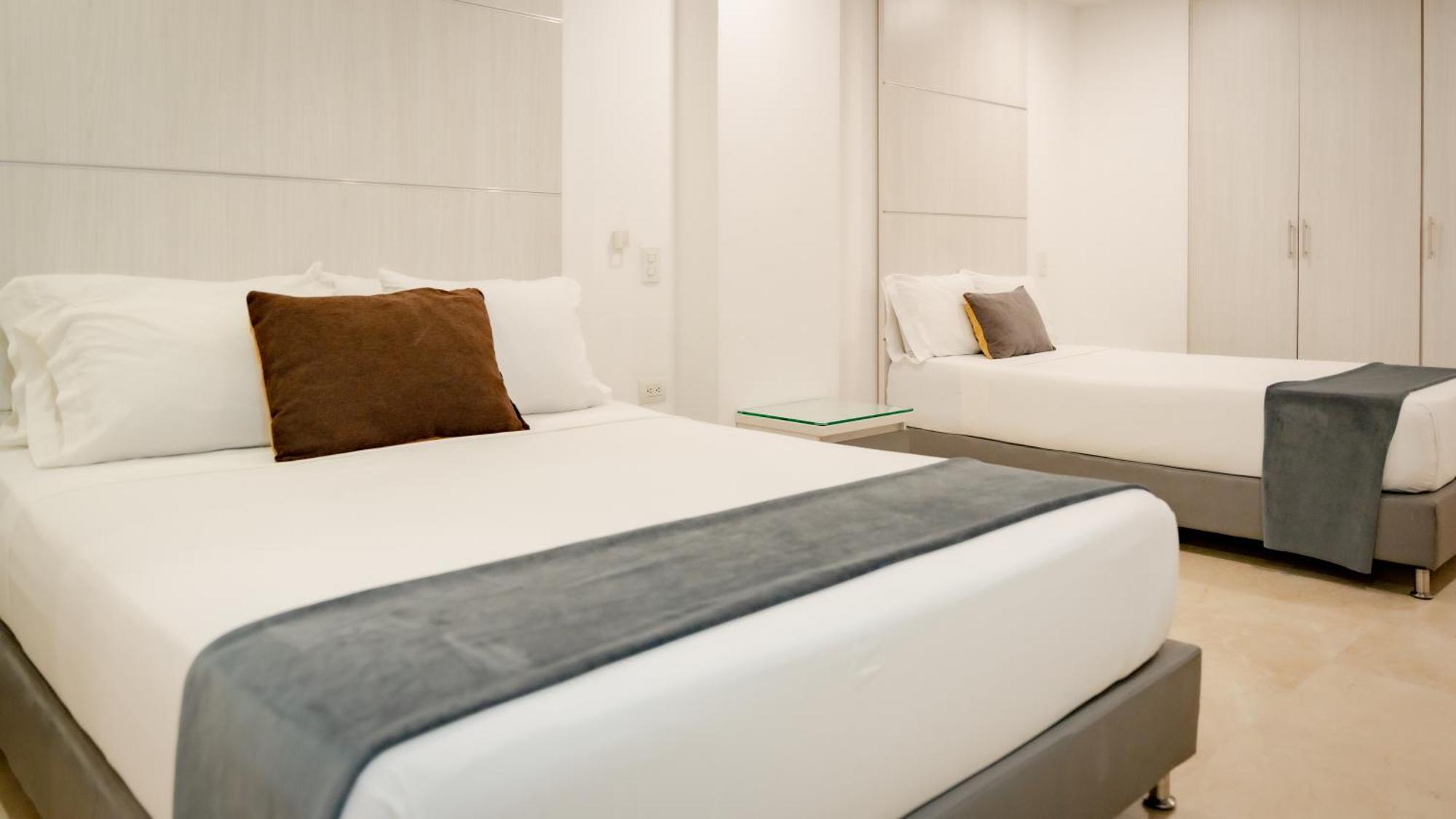 Hotel Madeiro Medellín Zewnętrze zdjęcie