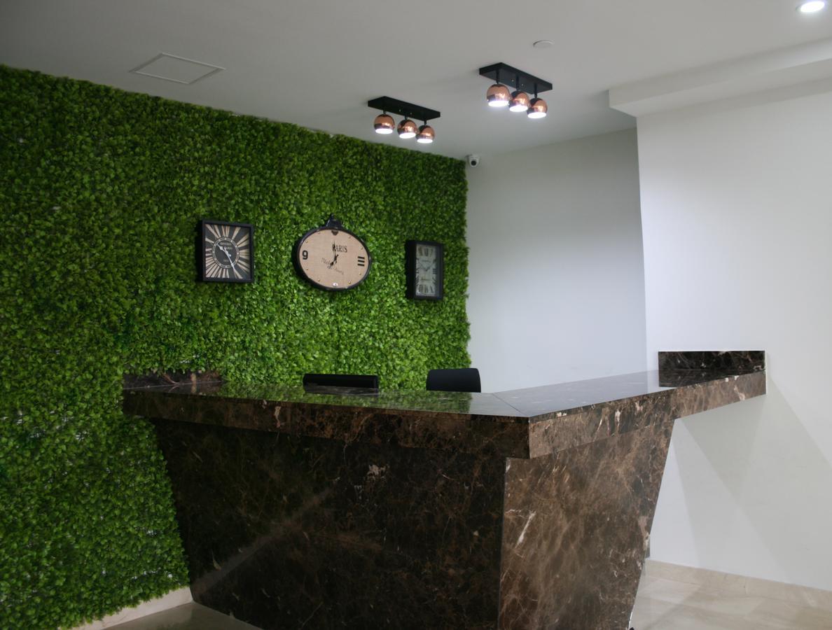 Hotel Madeiro Medellín Zewnętrze zdjęcie