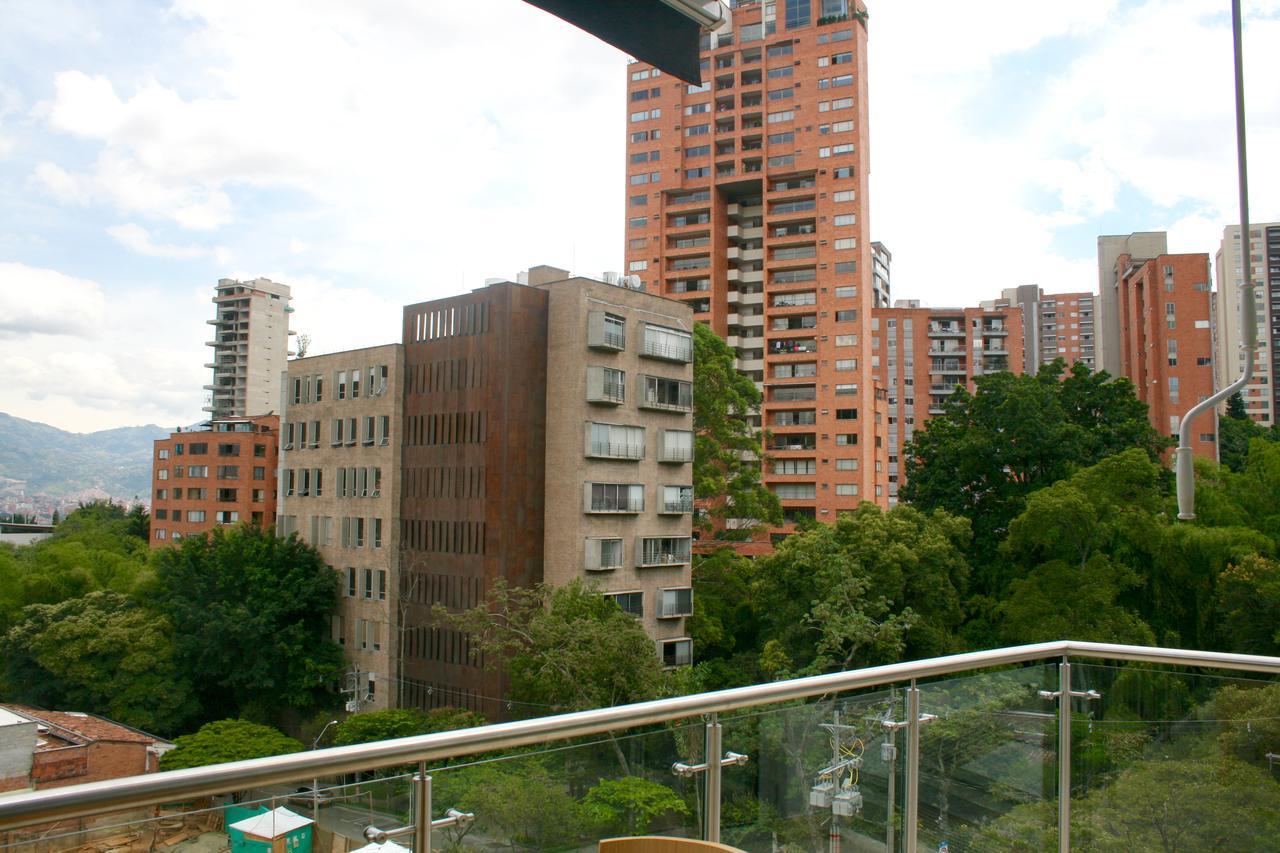 Hotel Madeiro Medellín Zewnętrze zdjęcie